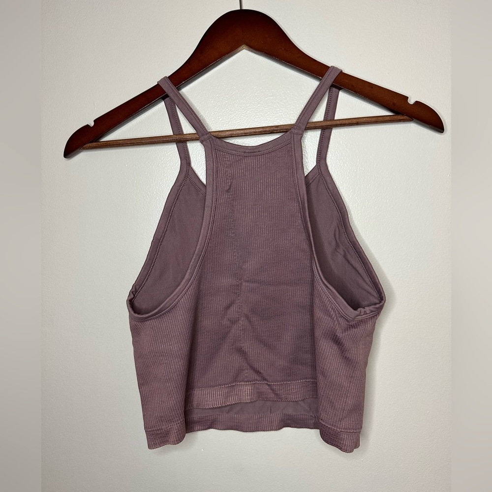 Woman Ribbed Crop Tank - Picture 2 of 3